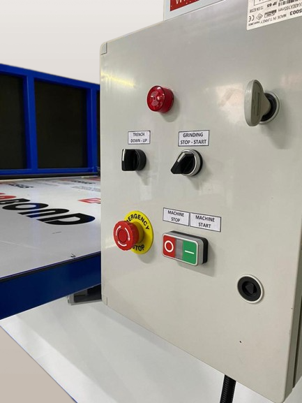 Otomatik ve Manuel Dikey Sünger Kesim Makinası